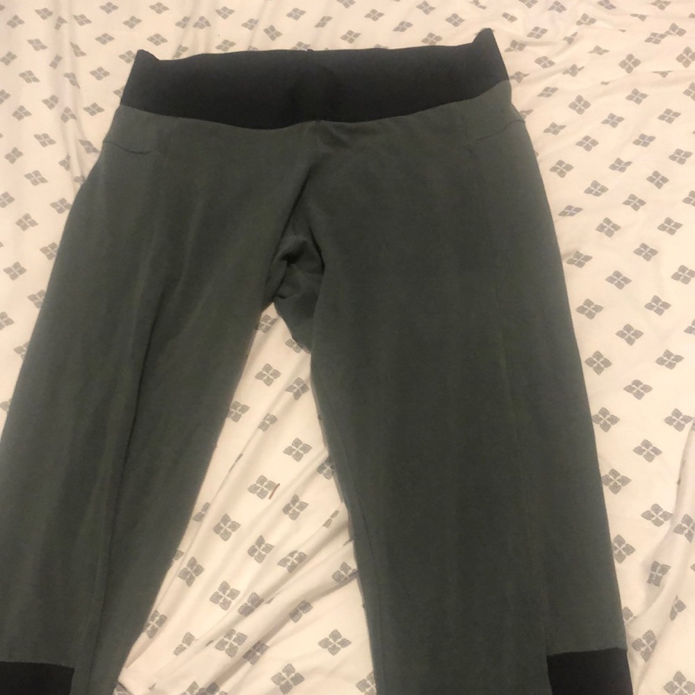 Adidas workout leggings
